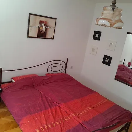 Vanja's :) Apartamento Skopie